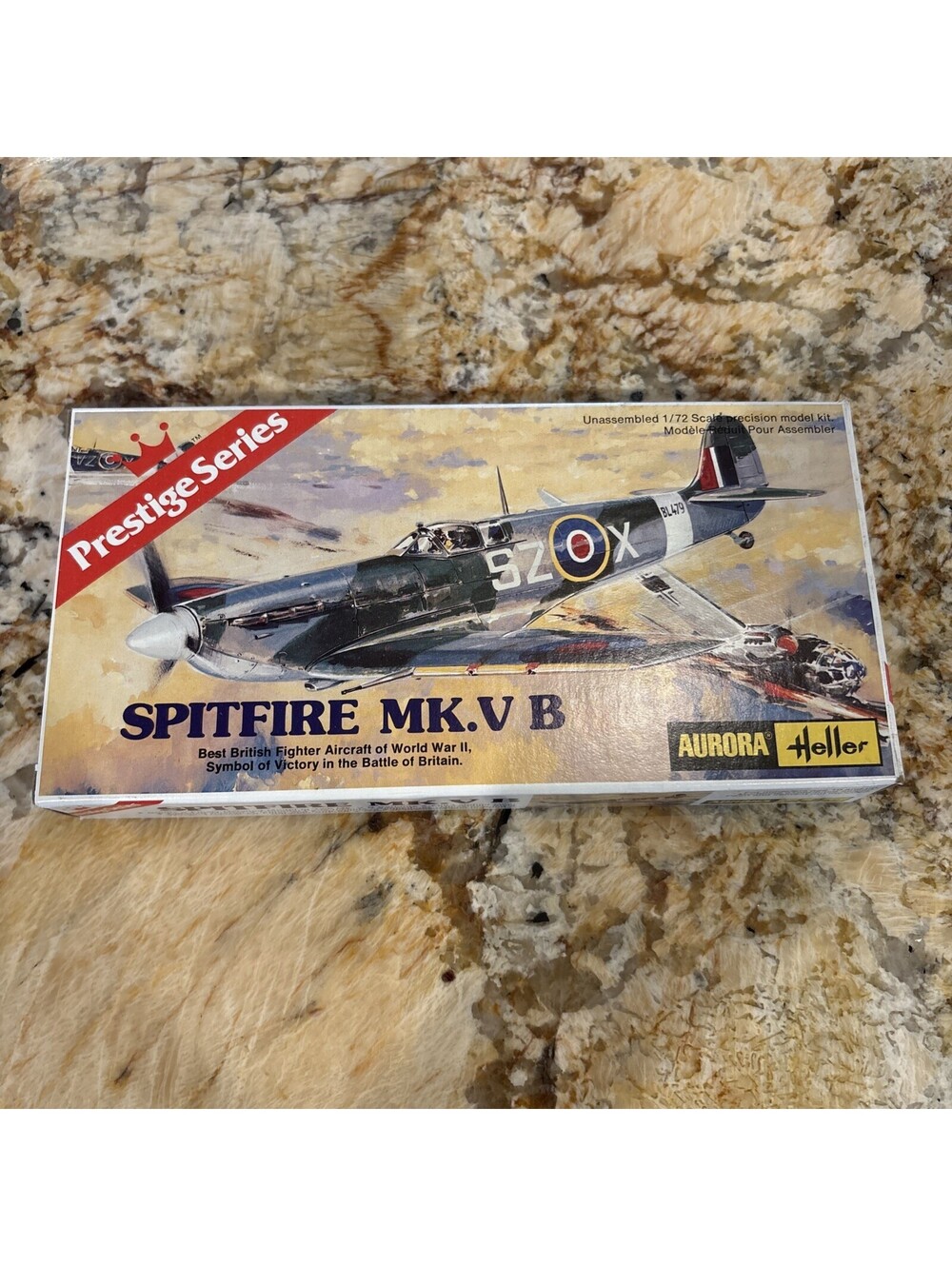 AURORA HELLER Spitfire Mk Vb WWII Fighter Model Kit 1/72 Scale SEALED New In Box